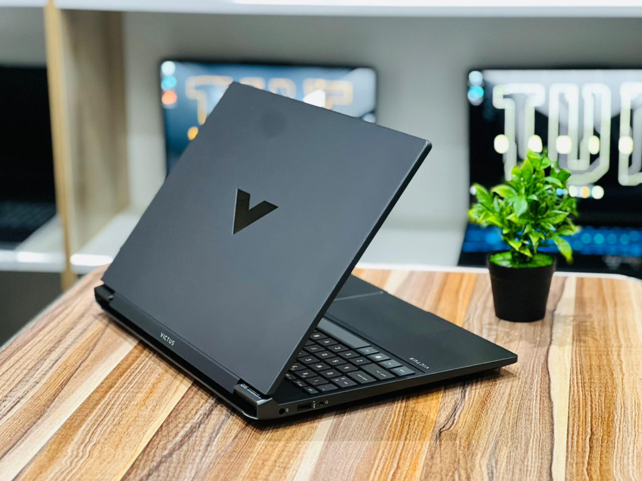 VICTUS 15 - By HP GAMING — foto 3